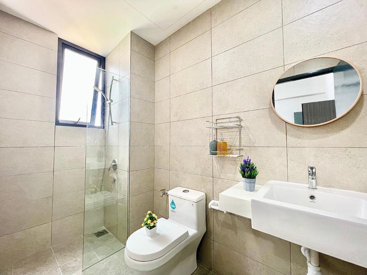 Cozy 1-7 Pax Sunway Pyramid 2Room Wifi Tv Balcony Petaling Jaya Exteriör bild